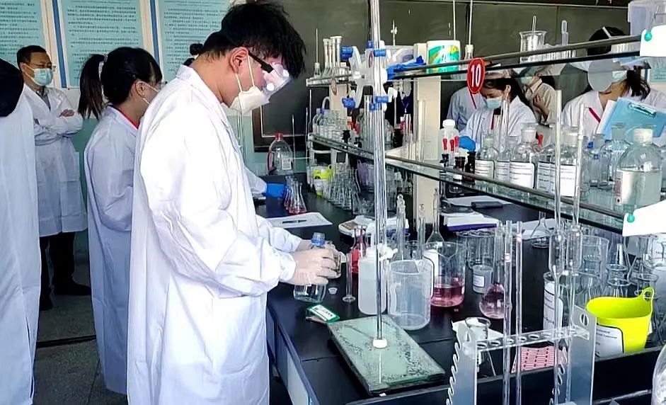 94febfb4fd9a8e10bdf9df0b602c6e1.jpg 图片